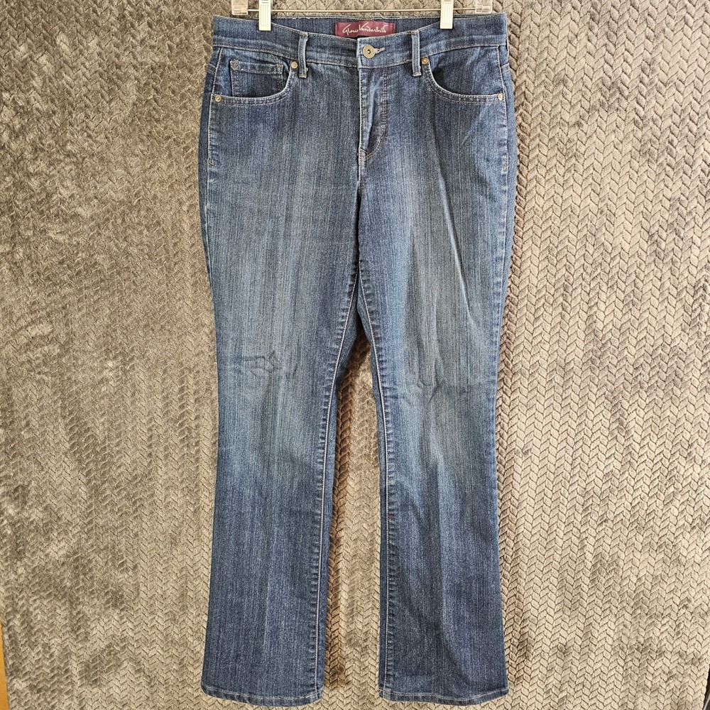 Gloria Vanderbilt Barely Boot Jeans Womens 8 Medium Wash Blue Rhinestone Pocket